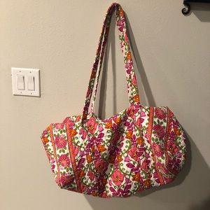 XL Vera Bradley duffle bag